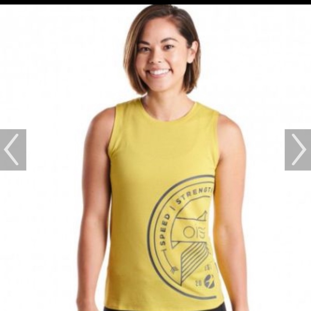 Oiselle muscle tank